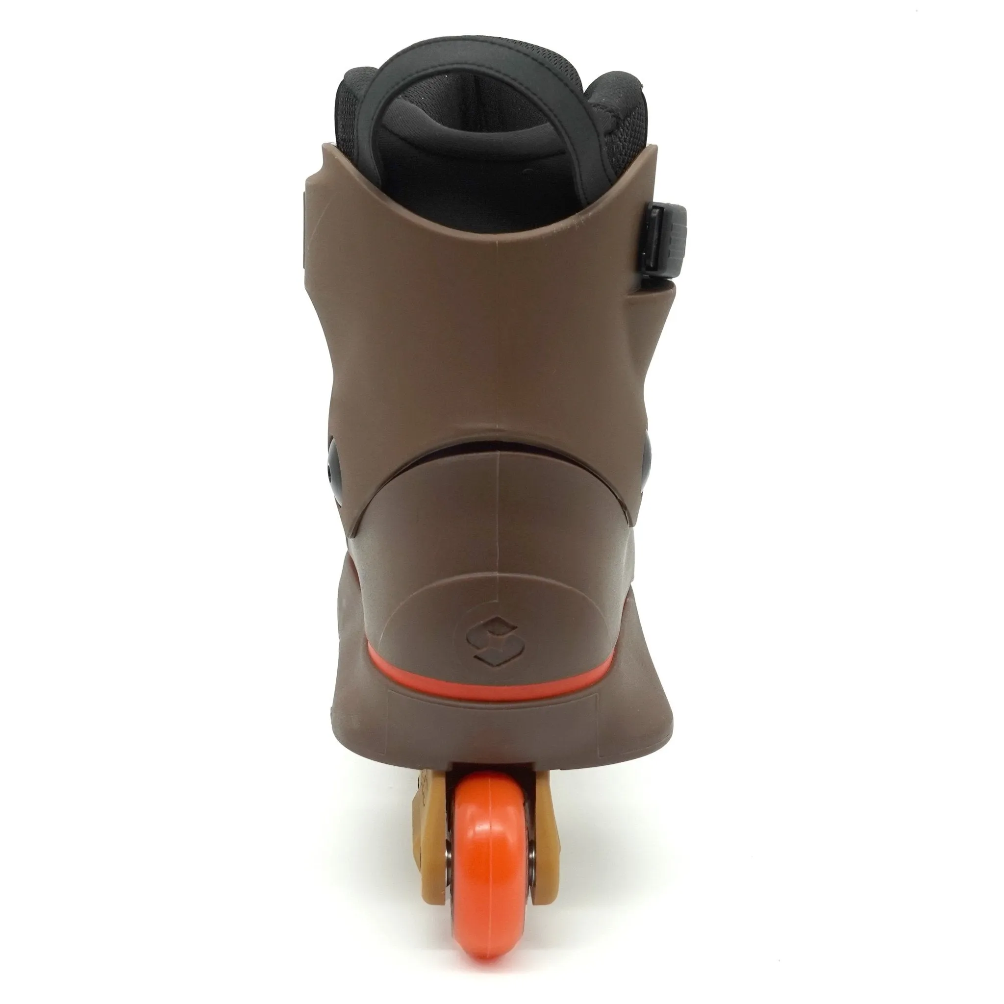 Patin agressif Omni V2 Yandriel Silverio par Standard