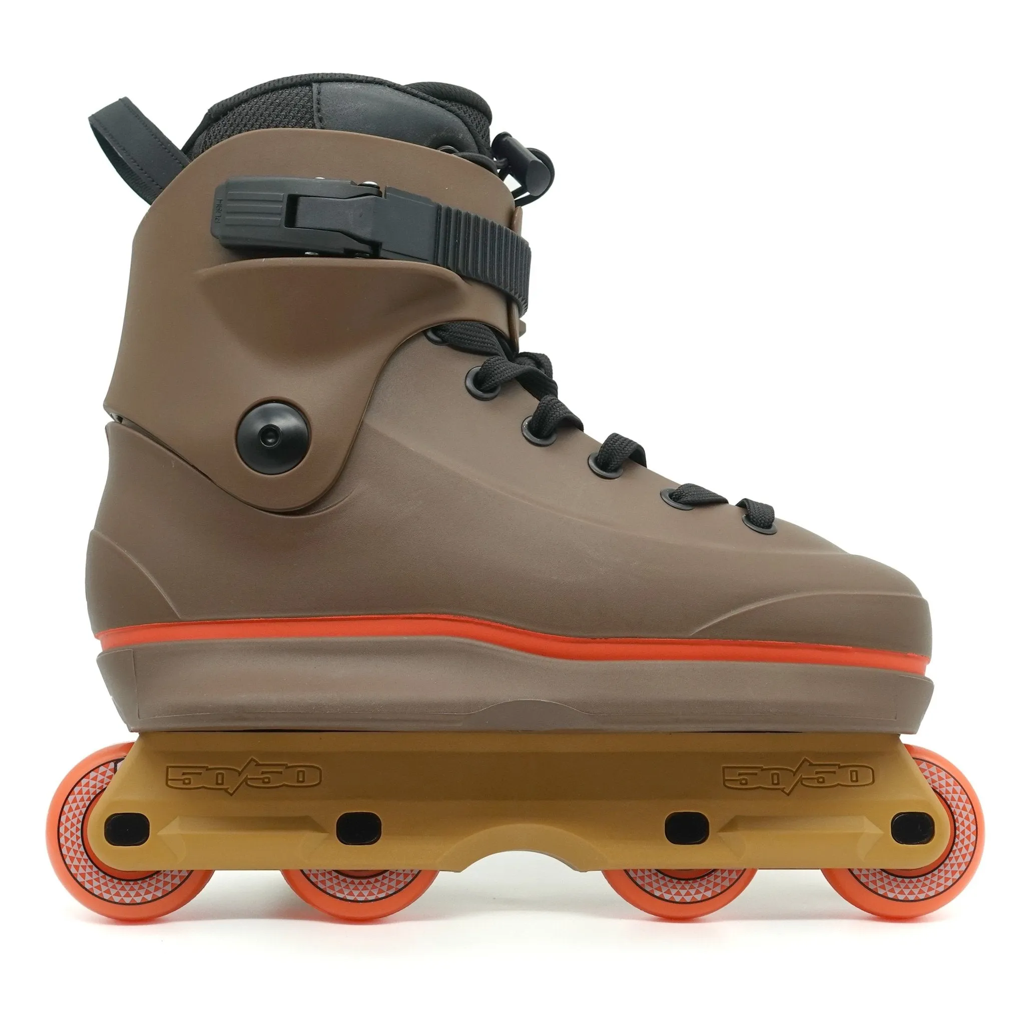 Patin agressif Omni V2 Yandriel Silverio par Standard