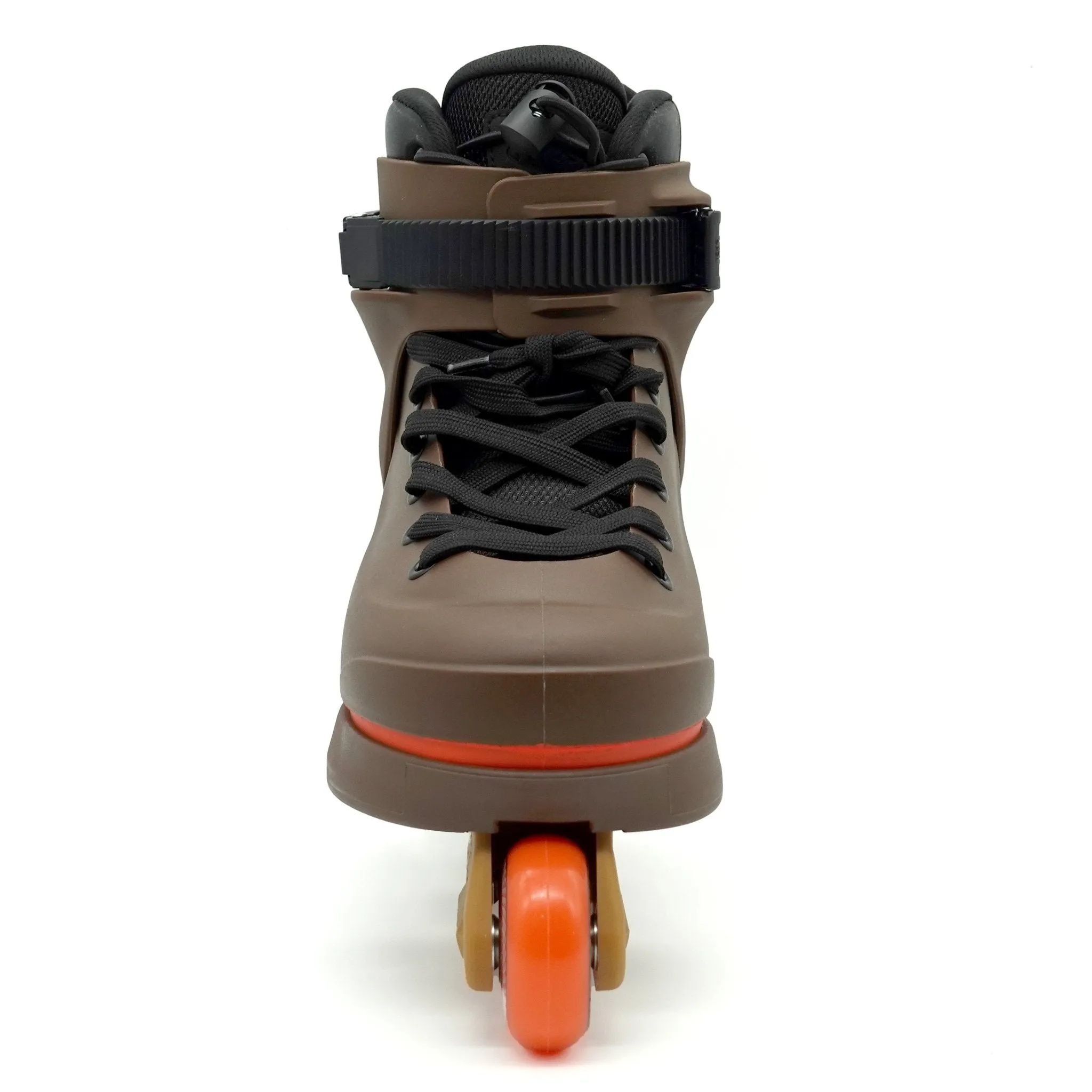 Patin agressif Omni V2 Yandriel Silverio par Standard