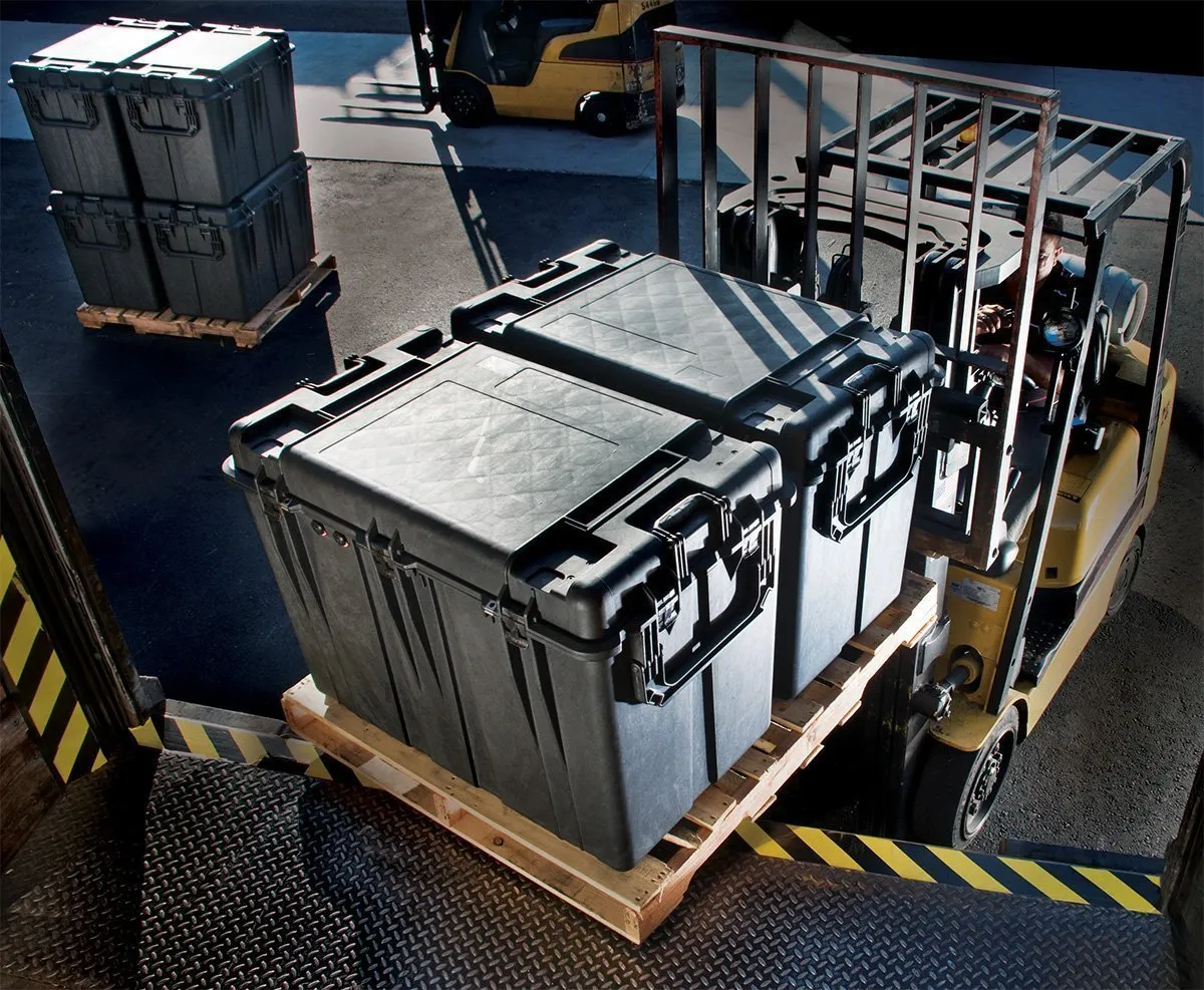 Pelican 0500 Protector Transport Case Black