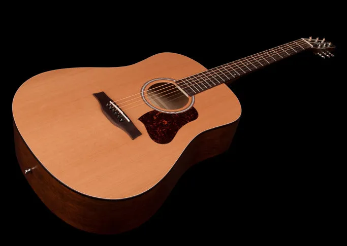 Seagull S6 CEDAR ORIGINAL SLIM 6 string Acoustic 046409