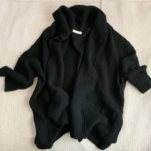 September Robe_Black