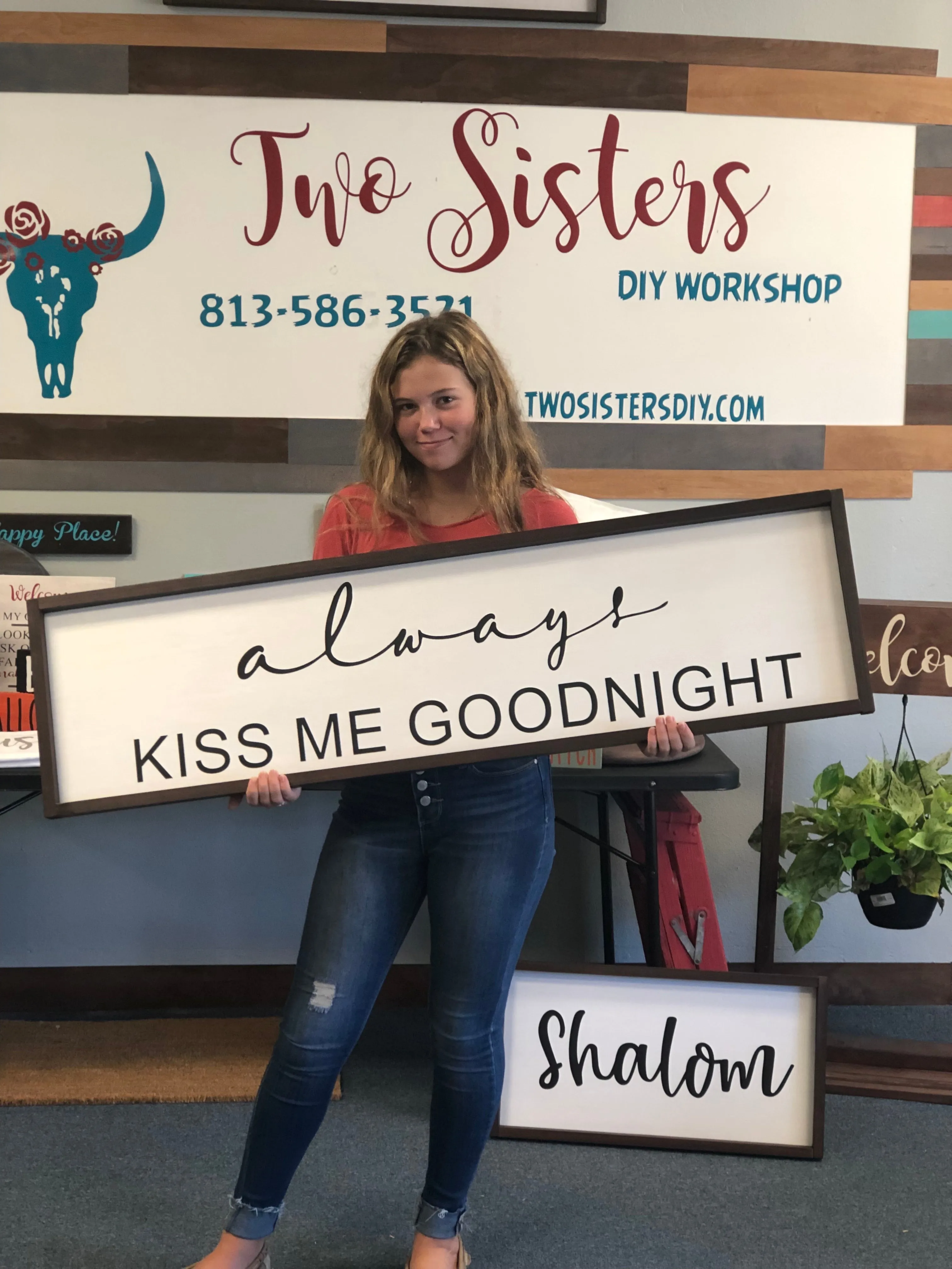 SIGN Design - Oversized/ Over the bed