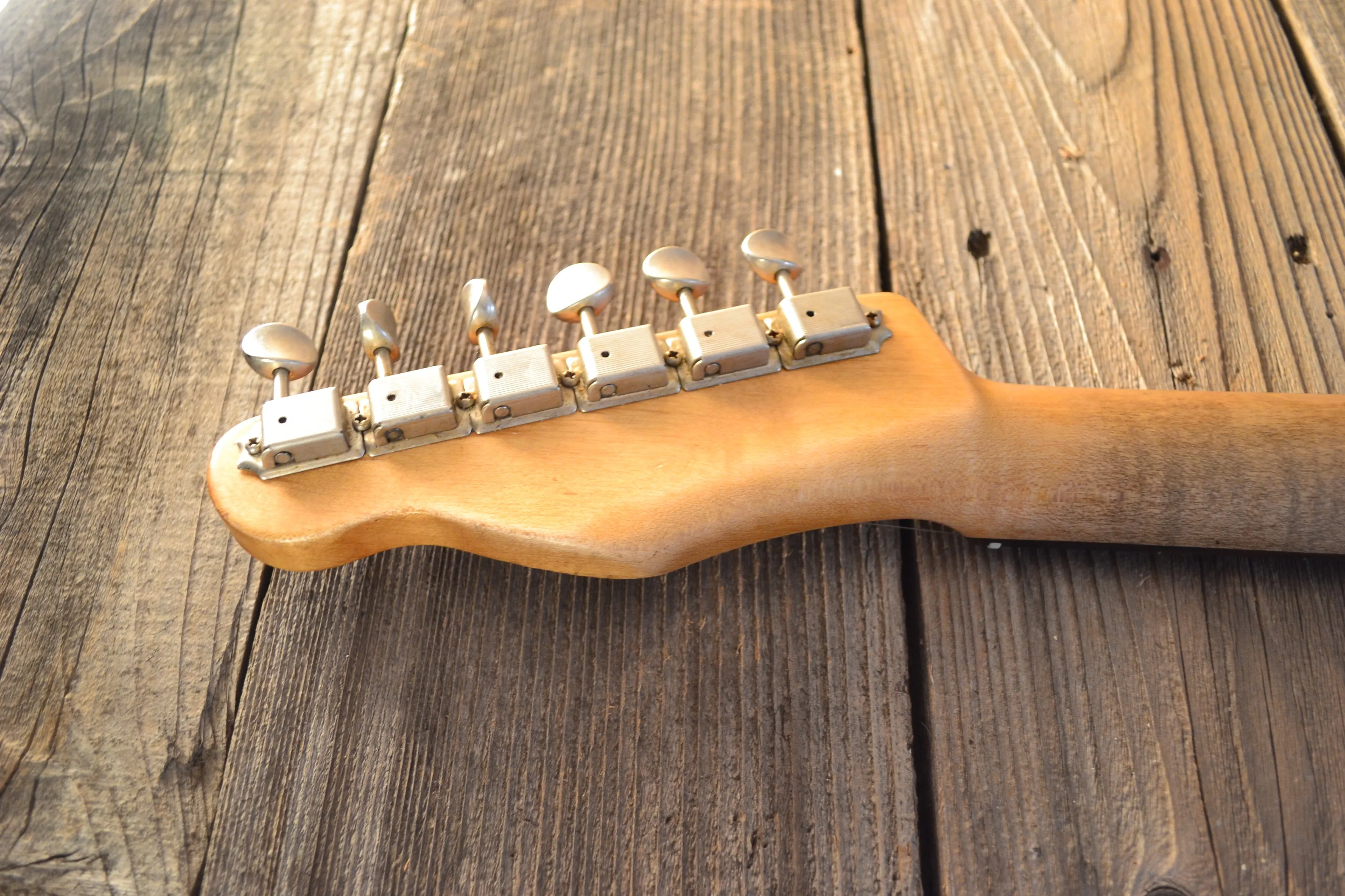 SOLD - Danocaster Singlecut Aquamarine 2020 with P-90 6lb 8oz