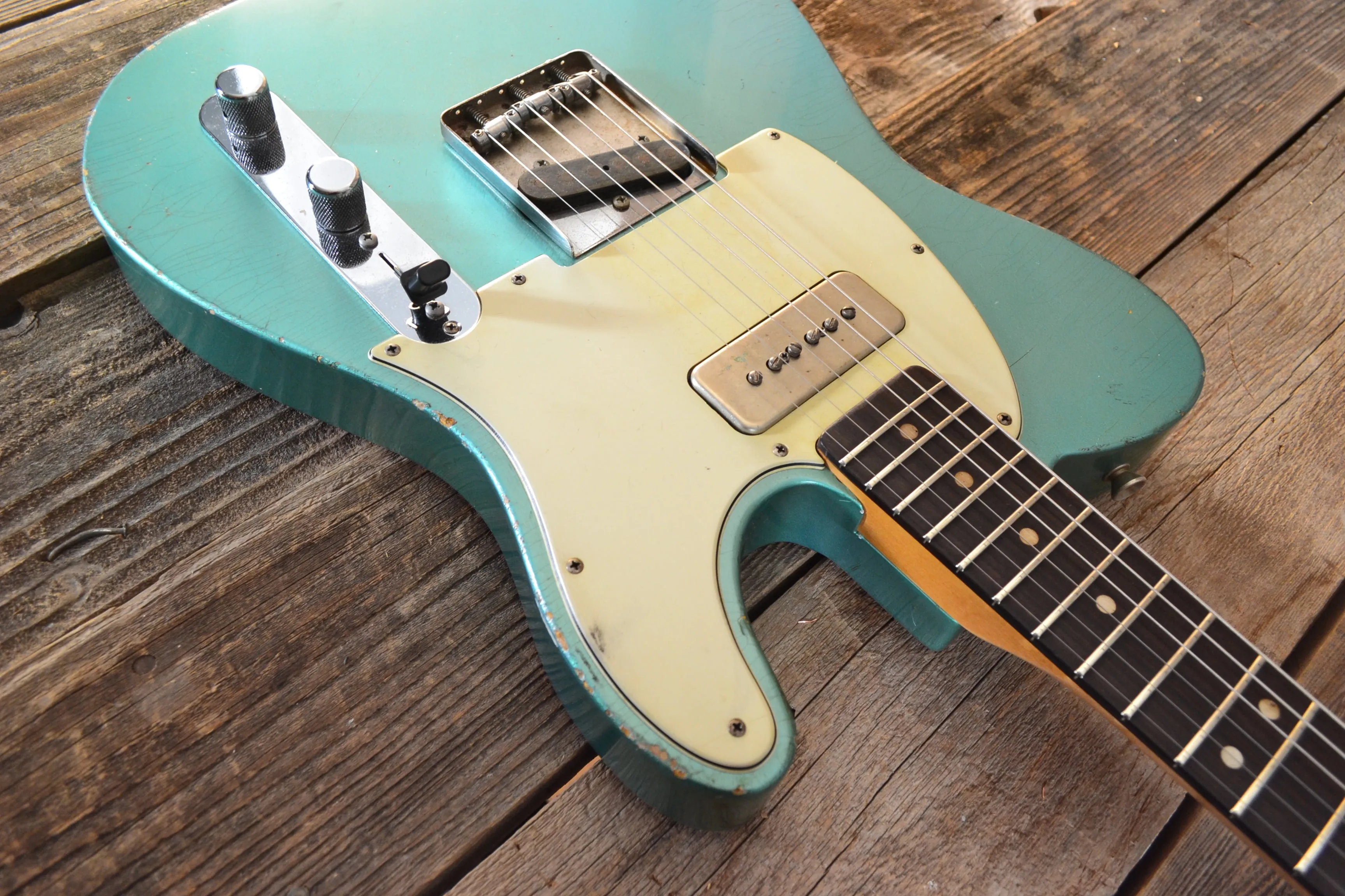 SOLD - Danocaster Singlecut Aquamarine 2020 with P-90 6lb 8oz