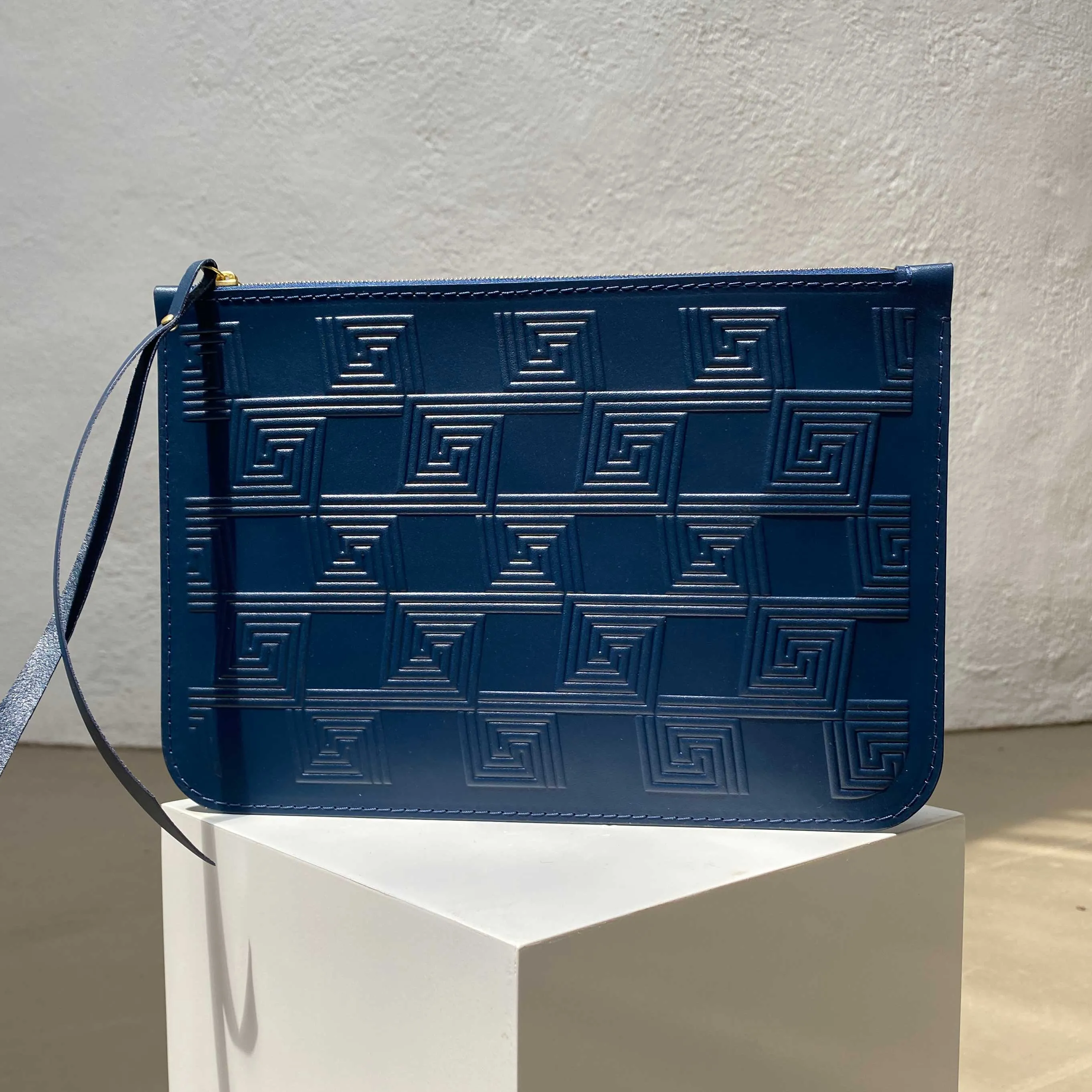 SS'25 The Pouch