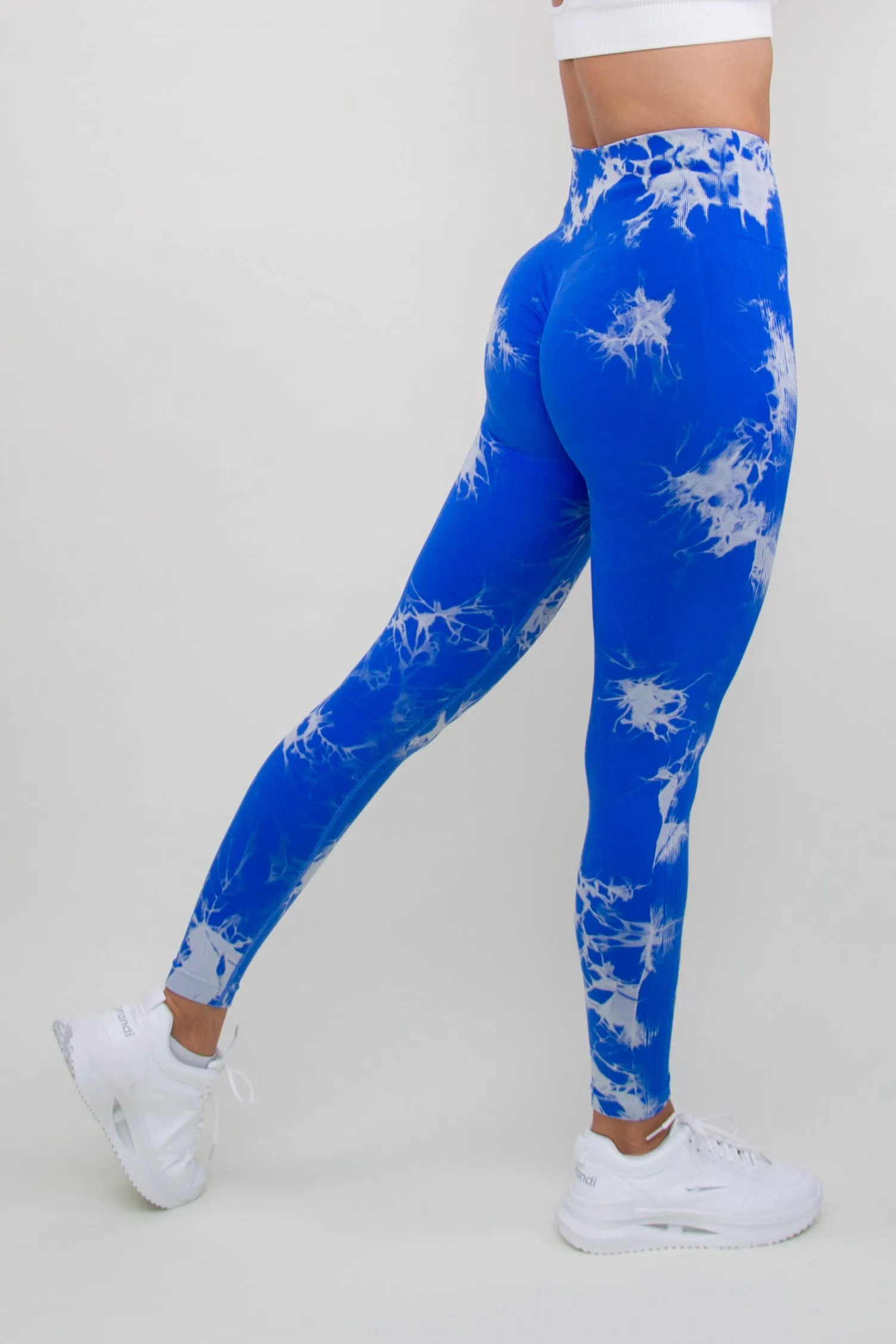 Tamprės "Softness Bright Blue"