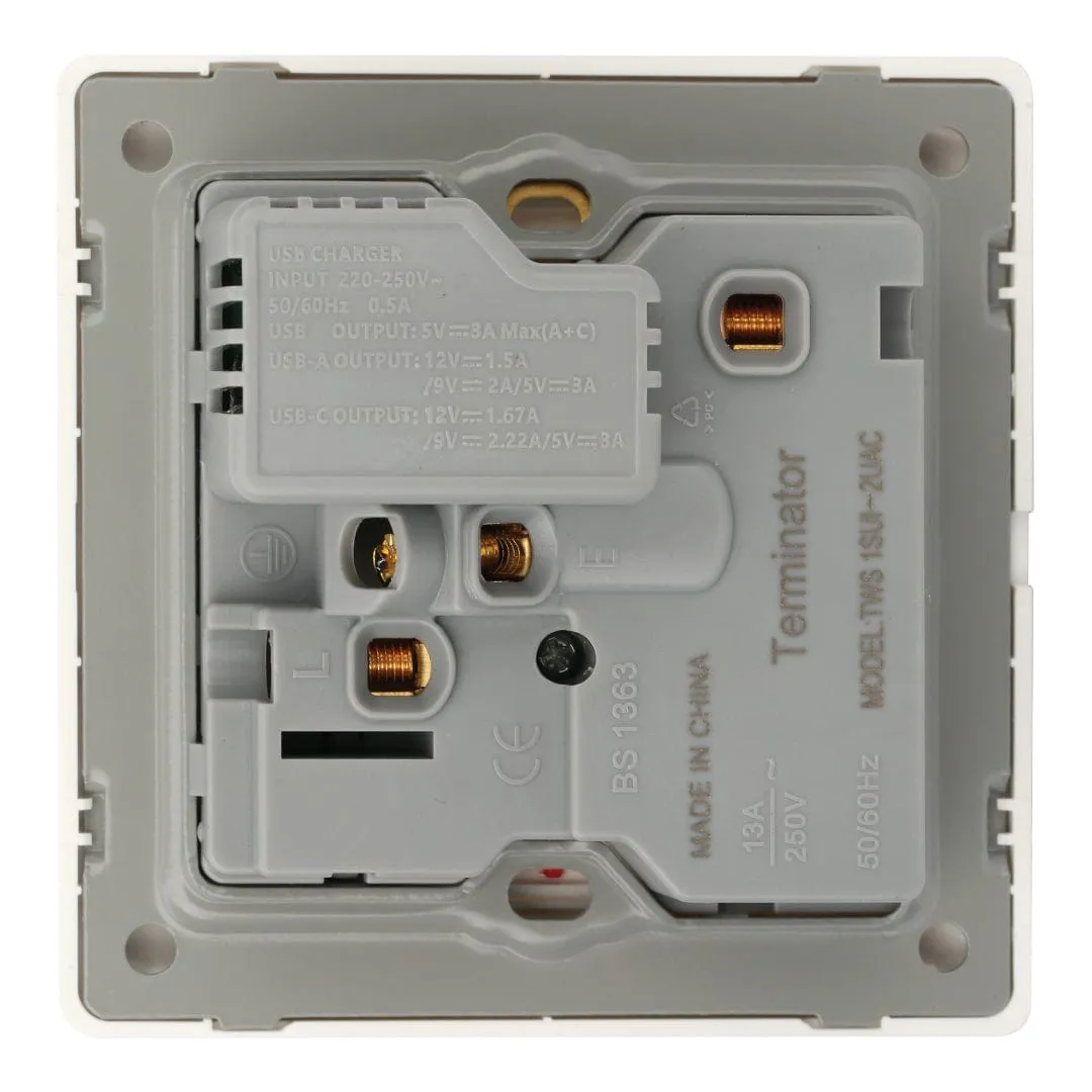 Terminator Universal Socket With USB-A & USB-C Outlet - TWS 1SUI-2UAC