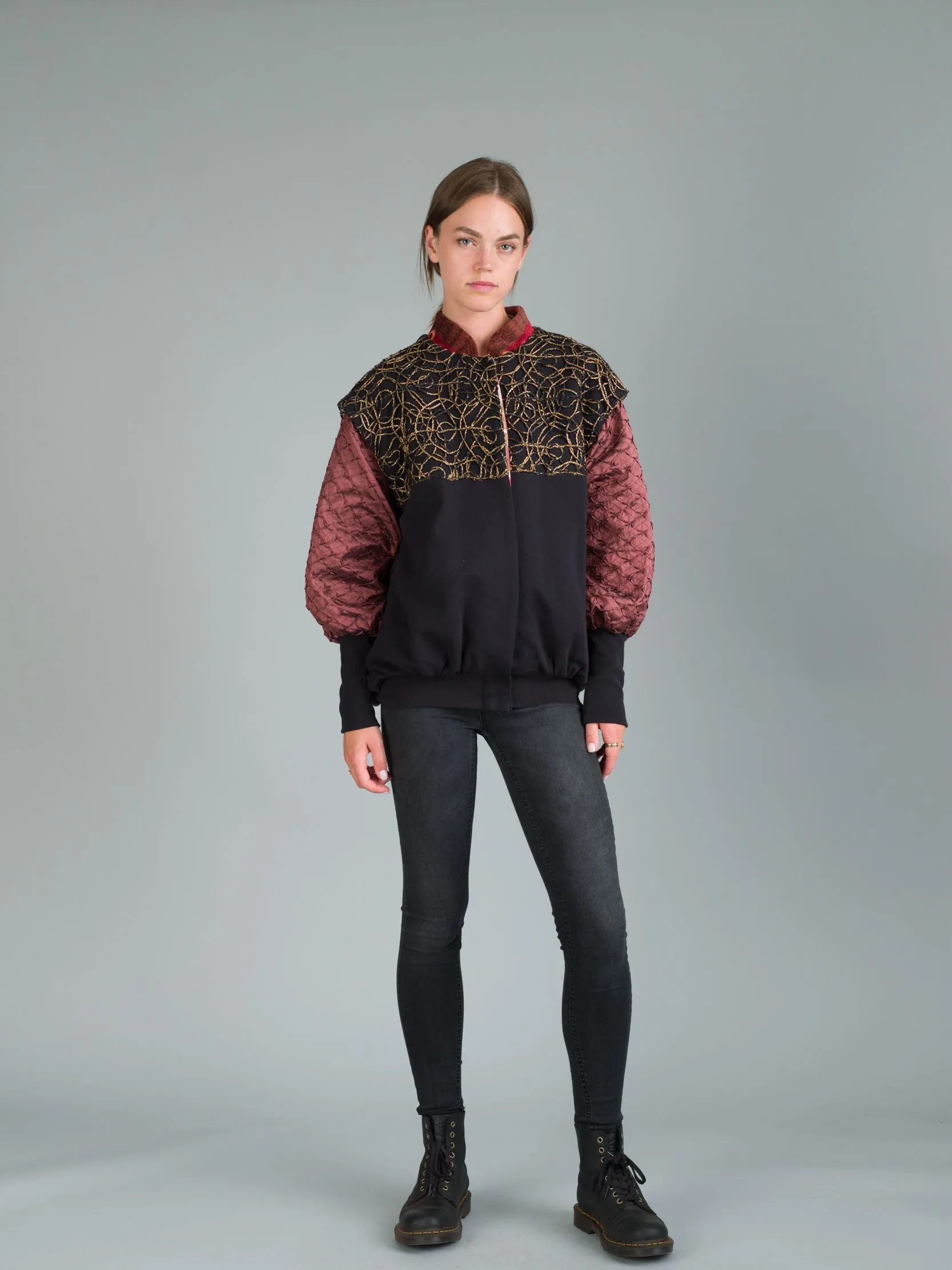 The Oversized Bomber - Noir