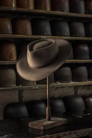 The Slim Dusty - Regency Fawn