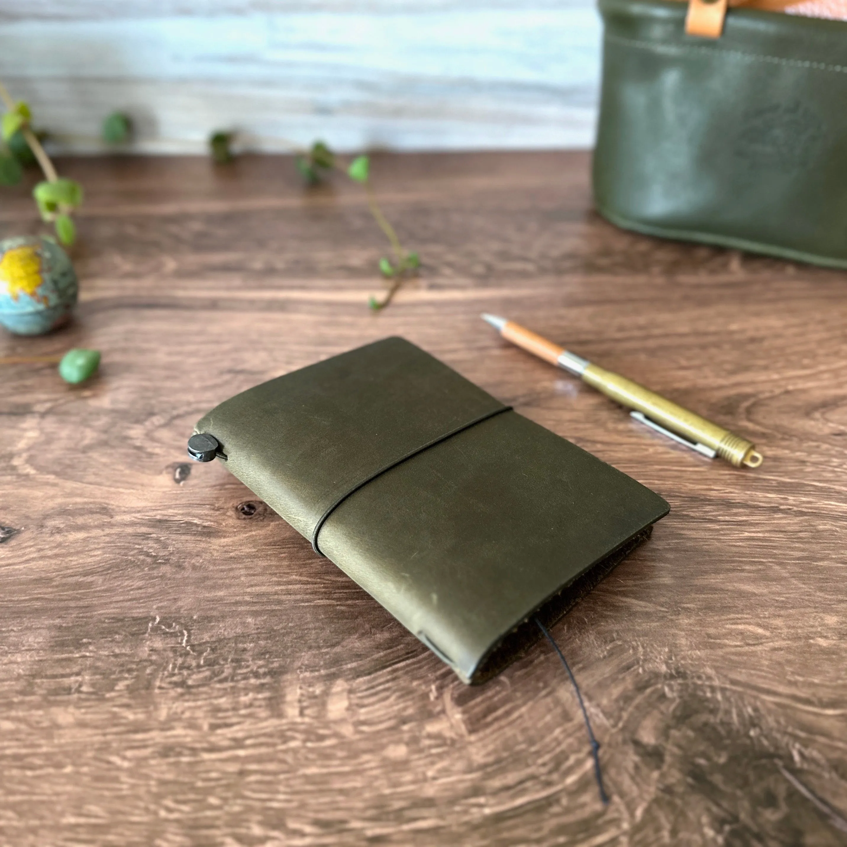 [TRC] Traveler's Notebook // Olive (PASSPORT)