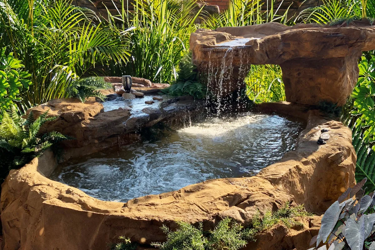 Universal Rocks Semi In-Ground Spas - Cenote