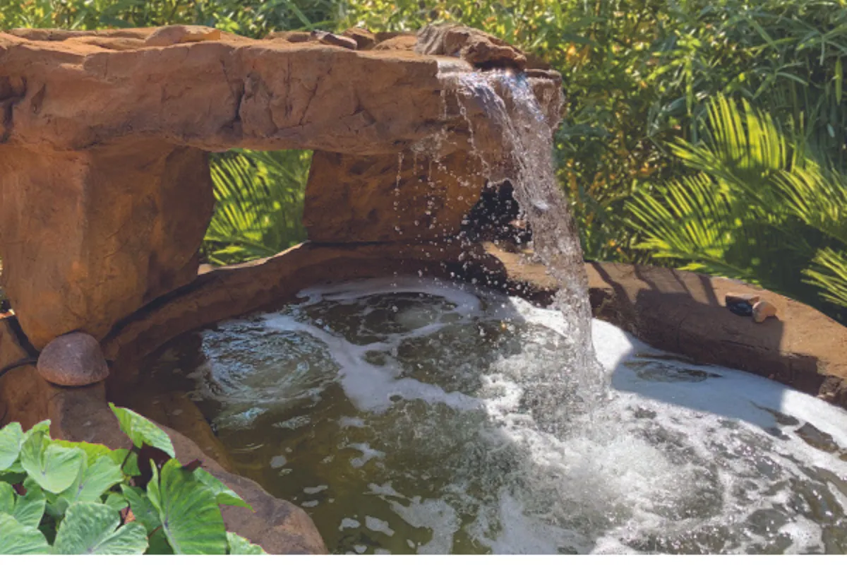 Universal Rocks Semi In-Ground Spas - Cenote