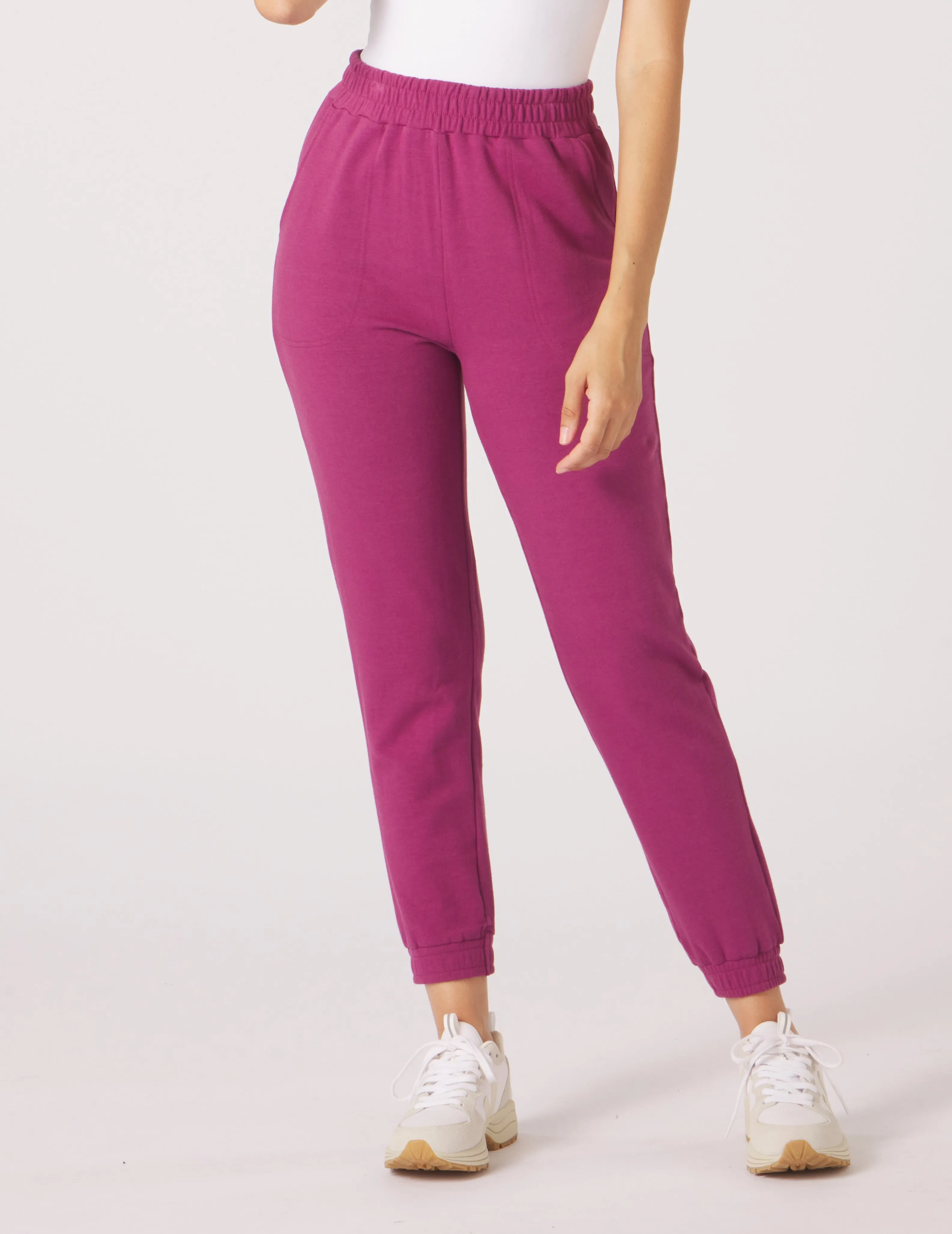 Vintage Oversized Jogger: Rouge