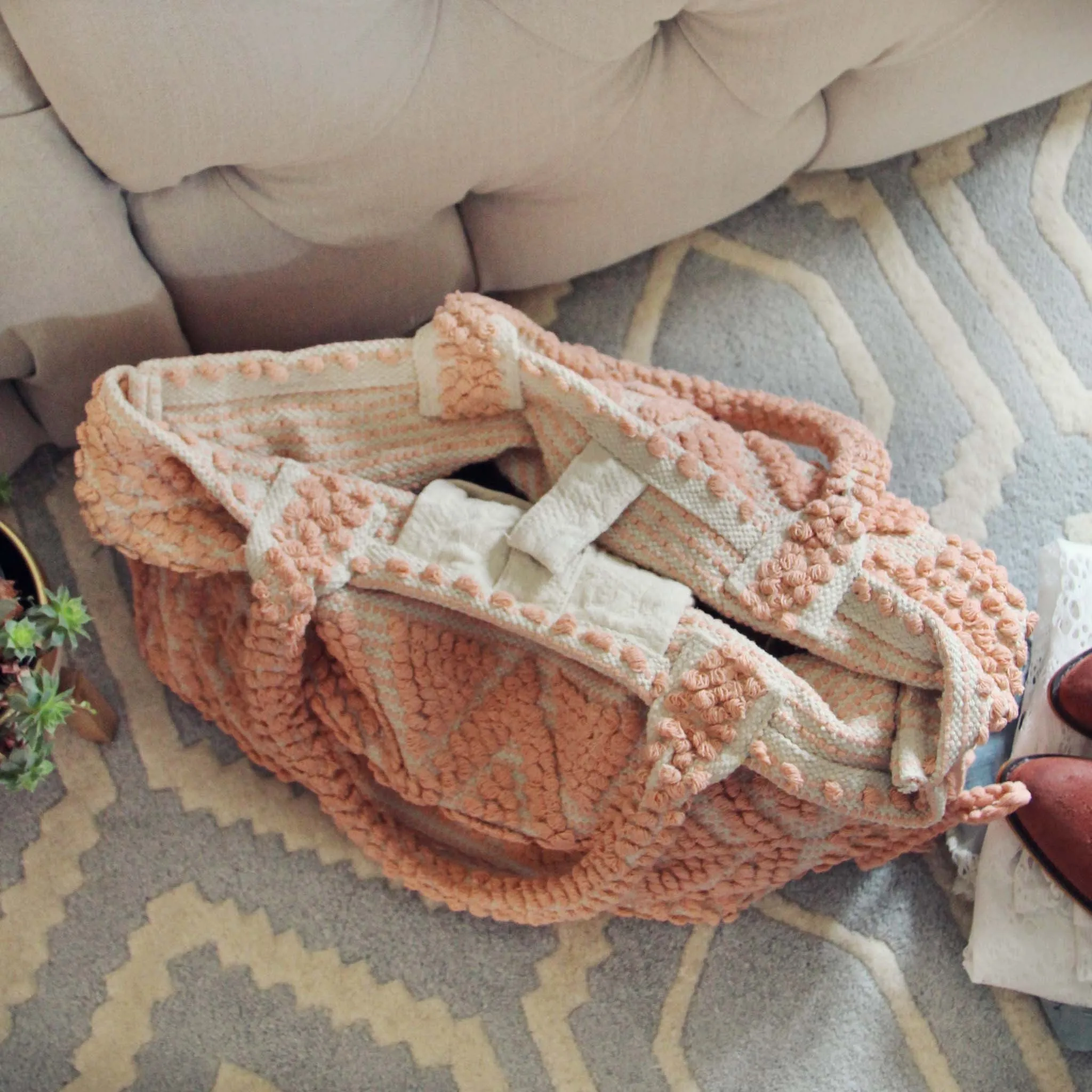 Winter Peach Tote