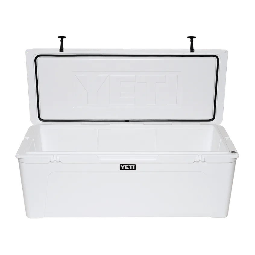Yeti Tundra. 250 Hard Cooler