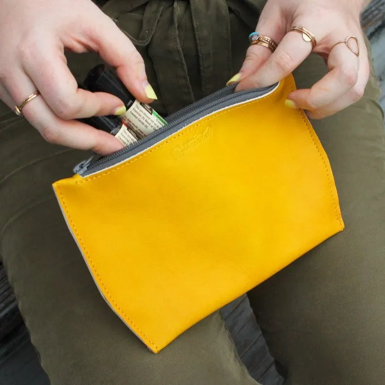 Zip Pouch / Smoke